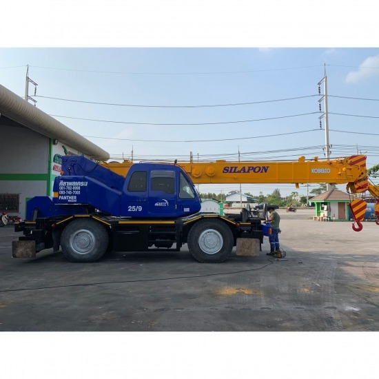 ให้เช่ารถเครนพร้อมคนขับชลบุรี ศิลาพล เครน - เช่ารถเครนพร้อมคนขับ 25ตัน ราคา